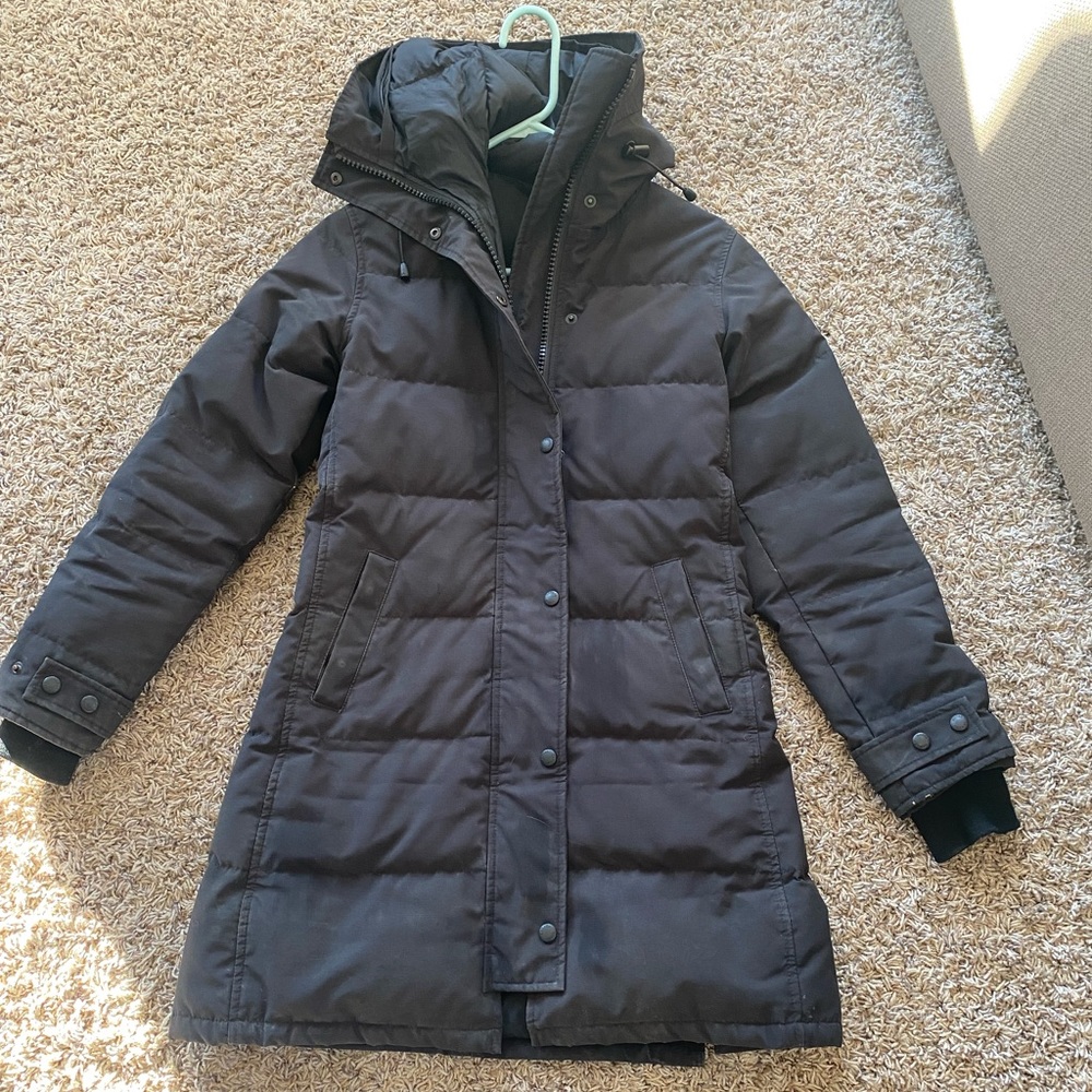 Shelburne Canada Goose XS sold as is